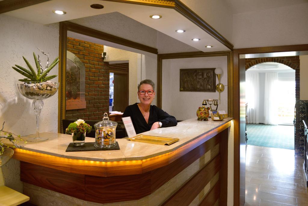 Trollinger Hof Hotel Bad Oeynhausen Ngoại thất bức ảnh