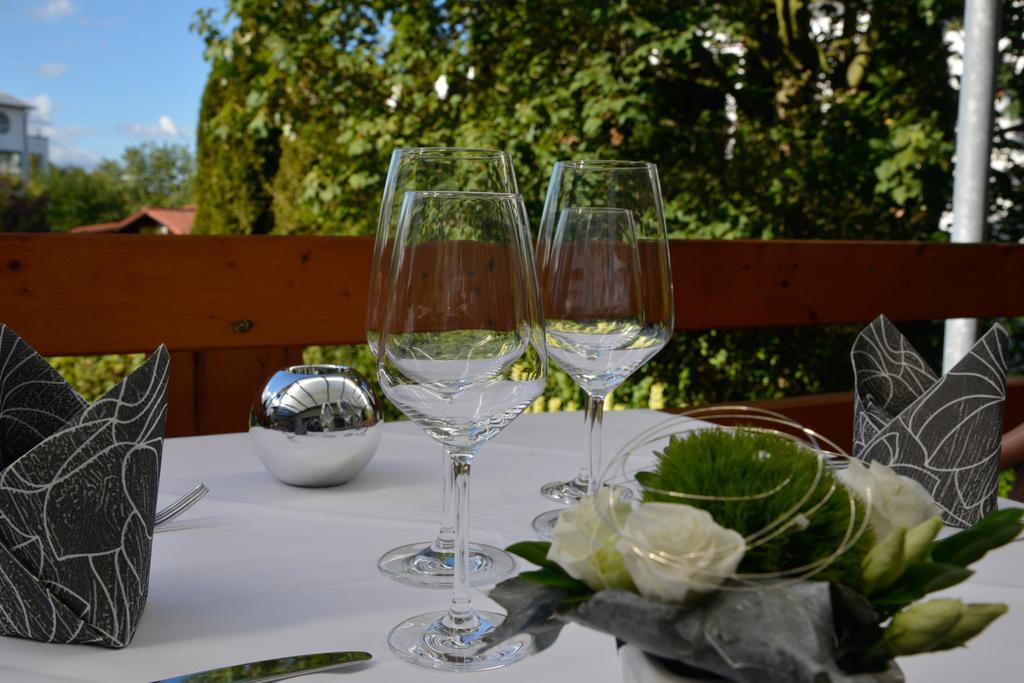 Trollinger Hof Hotel Bad Oeynhausen Ngoại thất bức ảnh